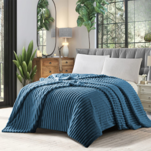 Simon Baker - Ribbed Faux Fur Blanket - Blue