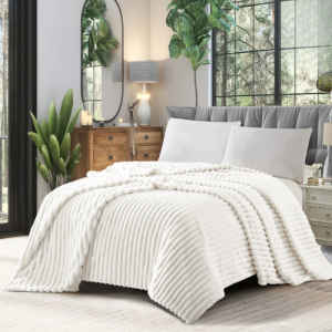Simon Baker - Ribbed Faux Fur Blanket - Cream