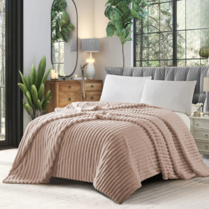 Simon Baker - Ribbed Faux Fur Blanket - Rosewood